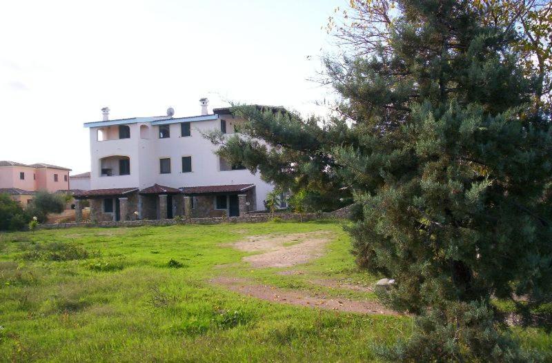 Apartamento Gionny-C Budoni Exterior foto